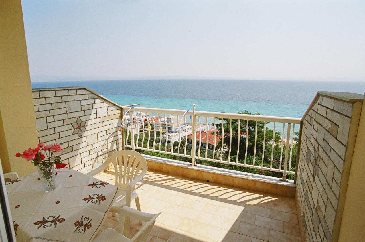 Nikos Rooms Kallithea Kallithea  Dış mekan fotoğraf