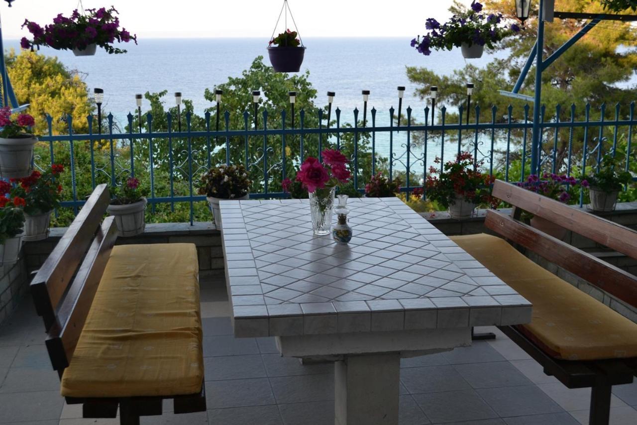 Nikos Rooms Kallithea Kallithea  Dış mekan fotoğraf